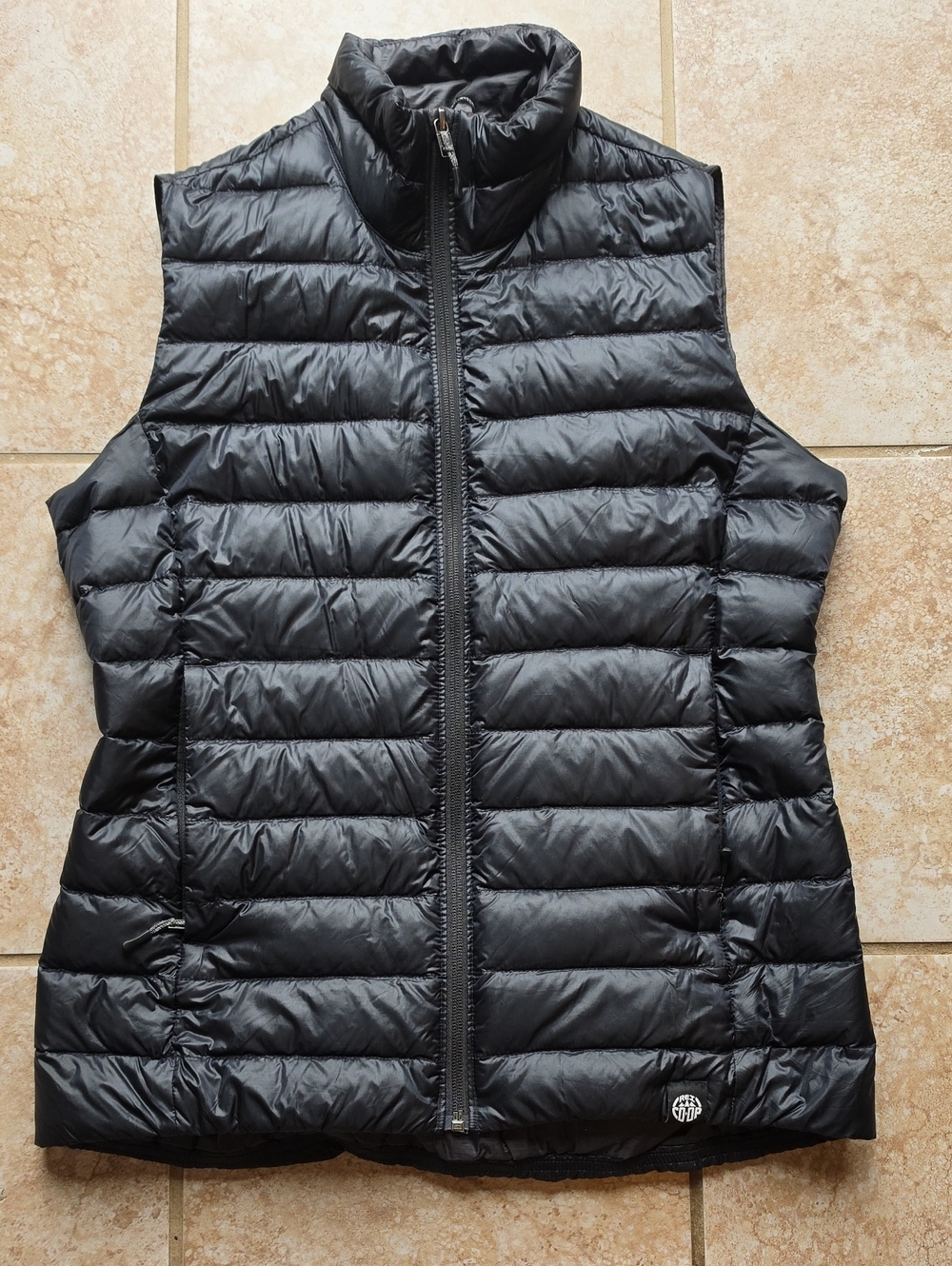 REI Women’s Black Quilted Puffer Vest